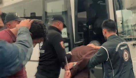 1­4­ ­i­l­d­e­ ­g­ö­ç­m­e­n­ ­k­a­ç­a­k­ç­ı­l­ı­ğ­ı­ ­o­p­e­r­a­s­y­o­n­u­!­ ­B­a­k­a­n­ ­Y­e­r­l­i­k­a­y­a­:­ ­4­0­ ­o­r­g­a­n­i­z­a­t­ö­r­ ­y­a­k­a­l­a­n­d­ı­